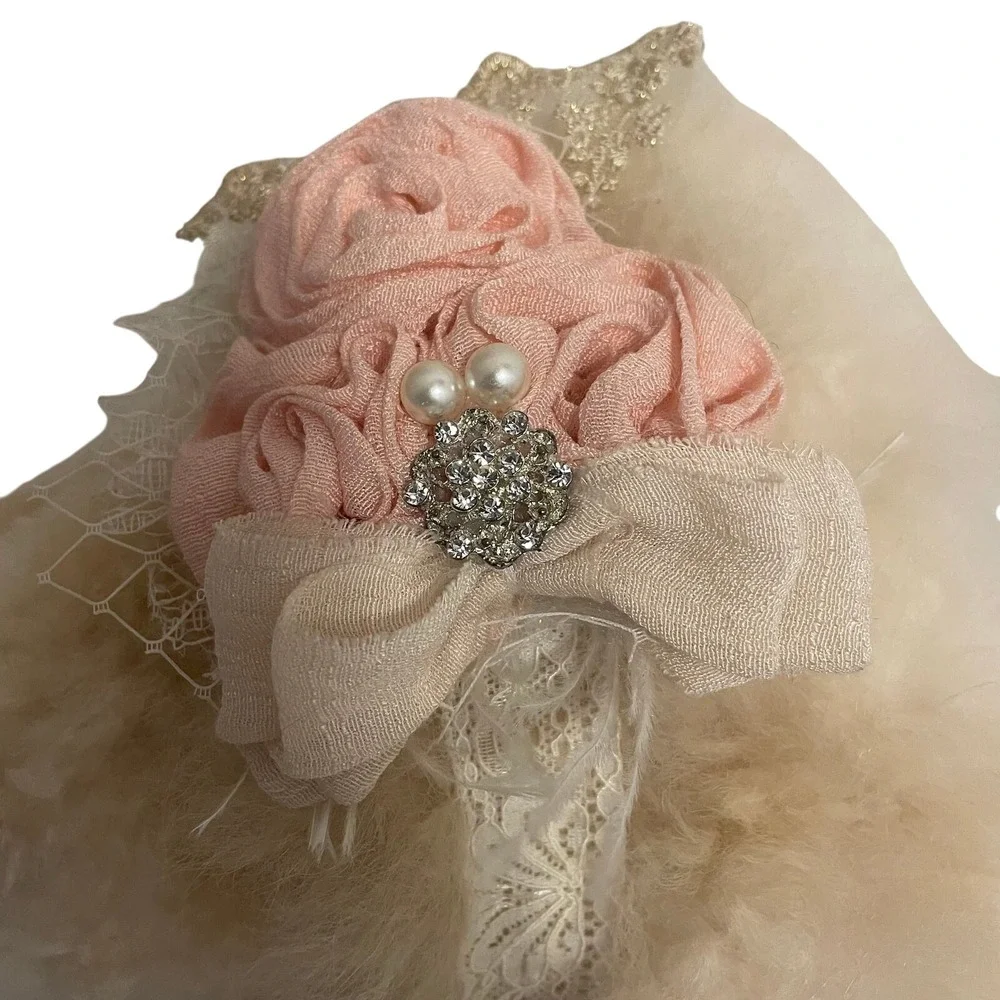 Unbranded this elegant